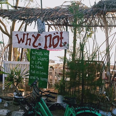 Why Not Bar And Bungalows #2 Pemenang Dış mekan fotoğraf